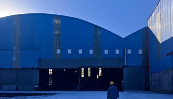 春節(jié)堅(jiān)守崗位，護(hù)貨物安全，顯責(zé)任擔(dān)當(dāng)